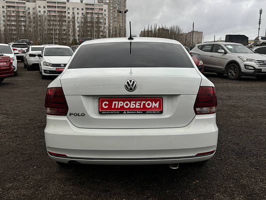 Volkswagen Polo Comfortline, 2020 года, пробег 122169 км