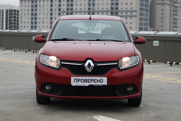 Renault Sandero, 2015 года, пробег 180000 км