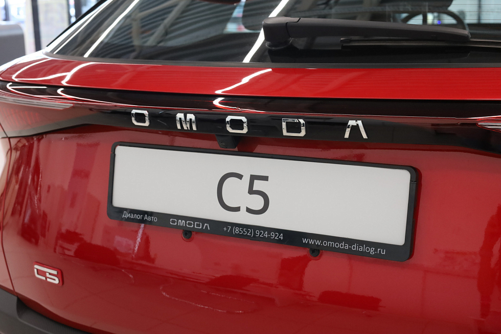 Omoda C5 Стиль (2024), красный