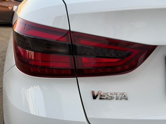 Lada (ВАЗ) Vesta, 2024 года, пробег 33500 км