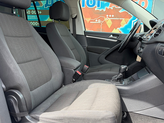 Volkswagen Tiguan Avenue, 2011 года, пробег 188000 км