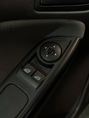Ford Focus Trend, 2013 года, пробег 140068 км
