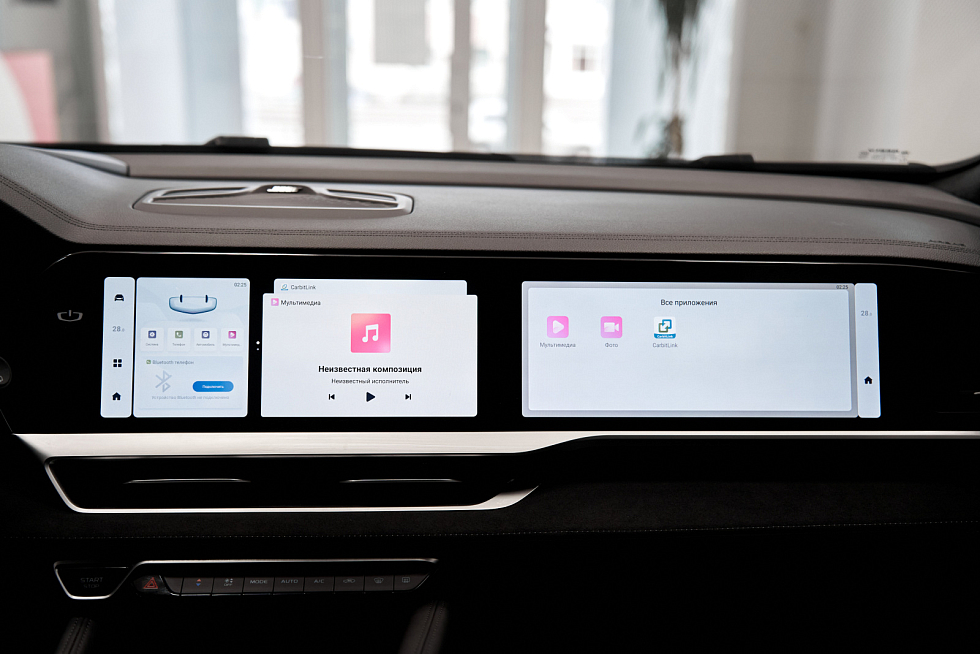 Geely Monjaro Exclusive, серый