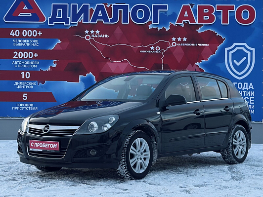 Opel Astra, 2011 года, пробег 159000 км