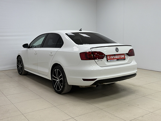 Volkswagen Jetta Comfortline, 2014 года, пробег 118097 км