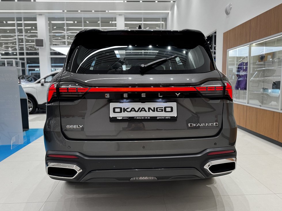 Geely Okavango Флагман, серый