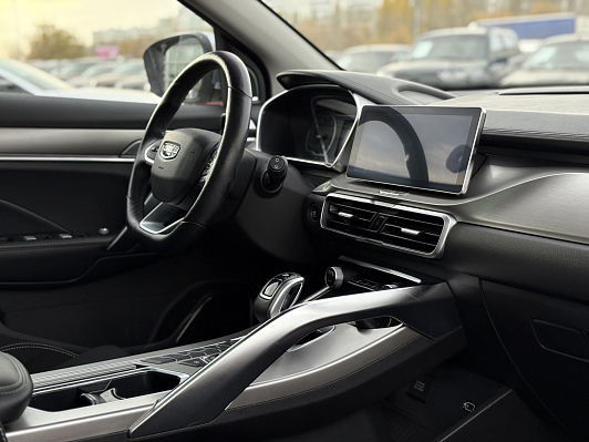 Geely Coolray Luxury, 2020 года, пробег 87358 км