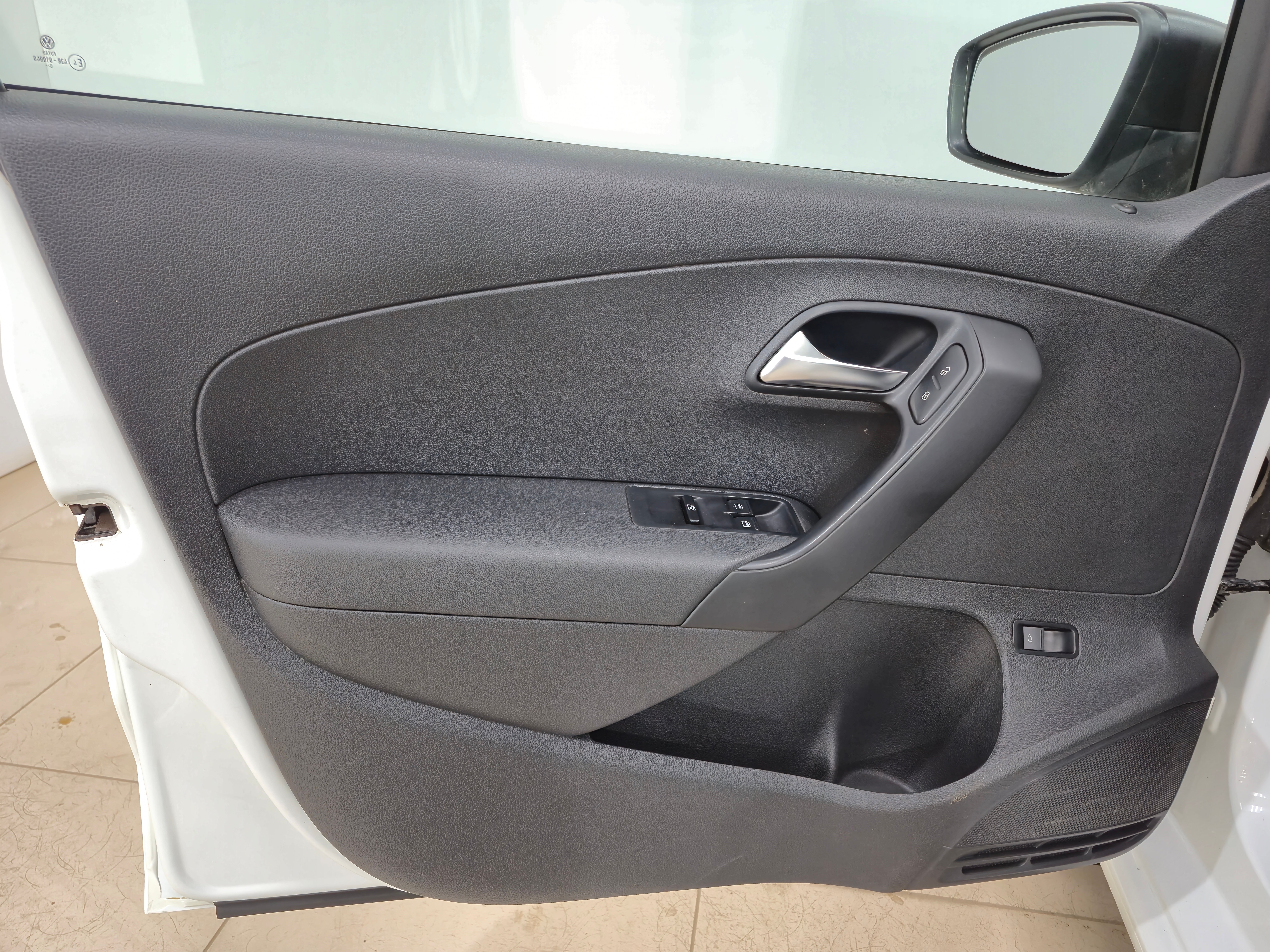 Volkswagen Polo Conceptline, 2015 года, пробег 250788 км