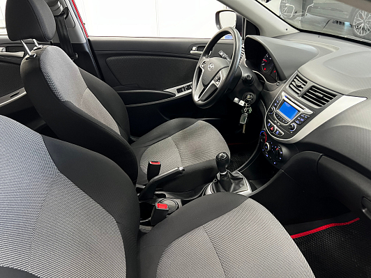 Hyundai Solaris Comfort, 2012 года, пробег 156179 км