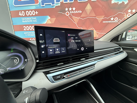 Geely Emgrand Flagship, 2023 года, пробег 20600 км