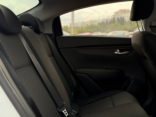 Kia Rio Лига Европы, 2019 года, пробег 137304 км