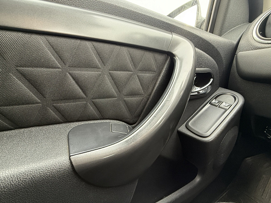 Renault Duster Drive, 2018 года, пробег 97000 км