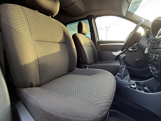 Lada (ВАЗ) Largus Luxe Prestige Glonass (5 мест) (2018-2019), 2018 года, пробег 146459 км