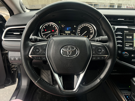 Toyota Camry Элеганс Плюс, 2018 года, пробег 168000 км