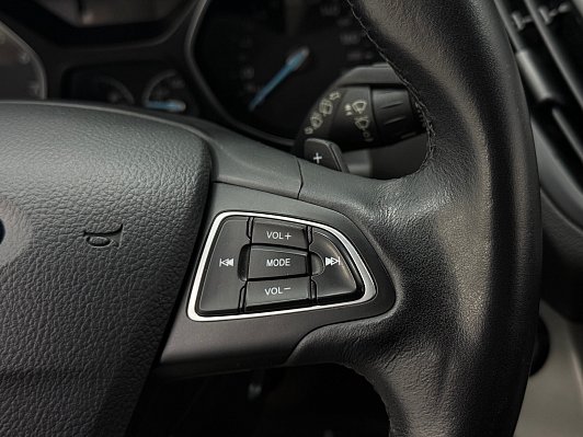 Ford Kuga Titanium, 2017 года, пробег 89901 км