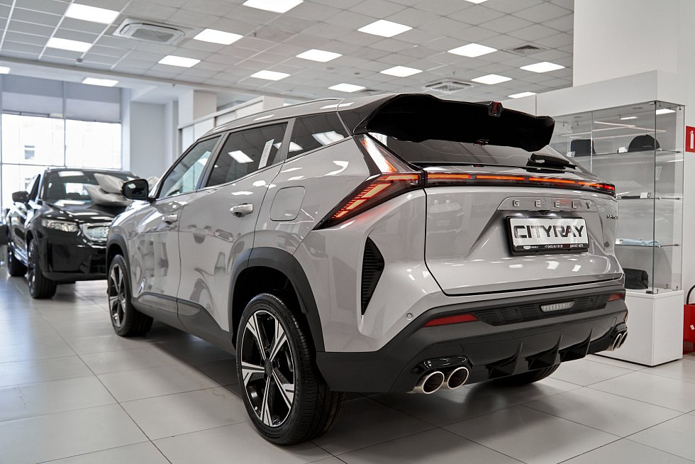 Geely Cityray Флагман, серебряный