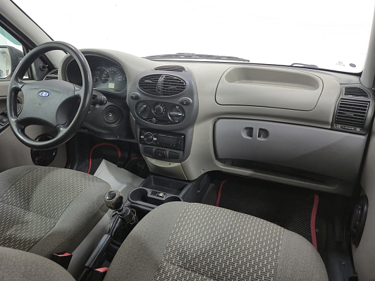 Lada (ВАЗ) Kalina, 2011 года, пробег 218897 км