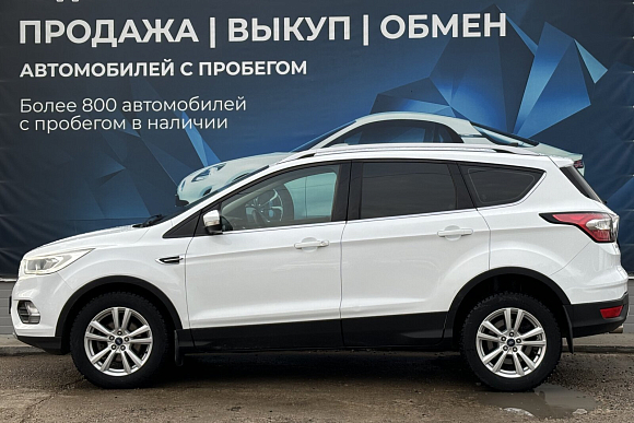 Ford Kuga Trend (2017), 2017 года, пробег 180252 км