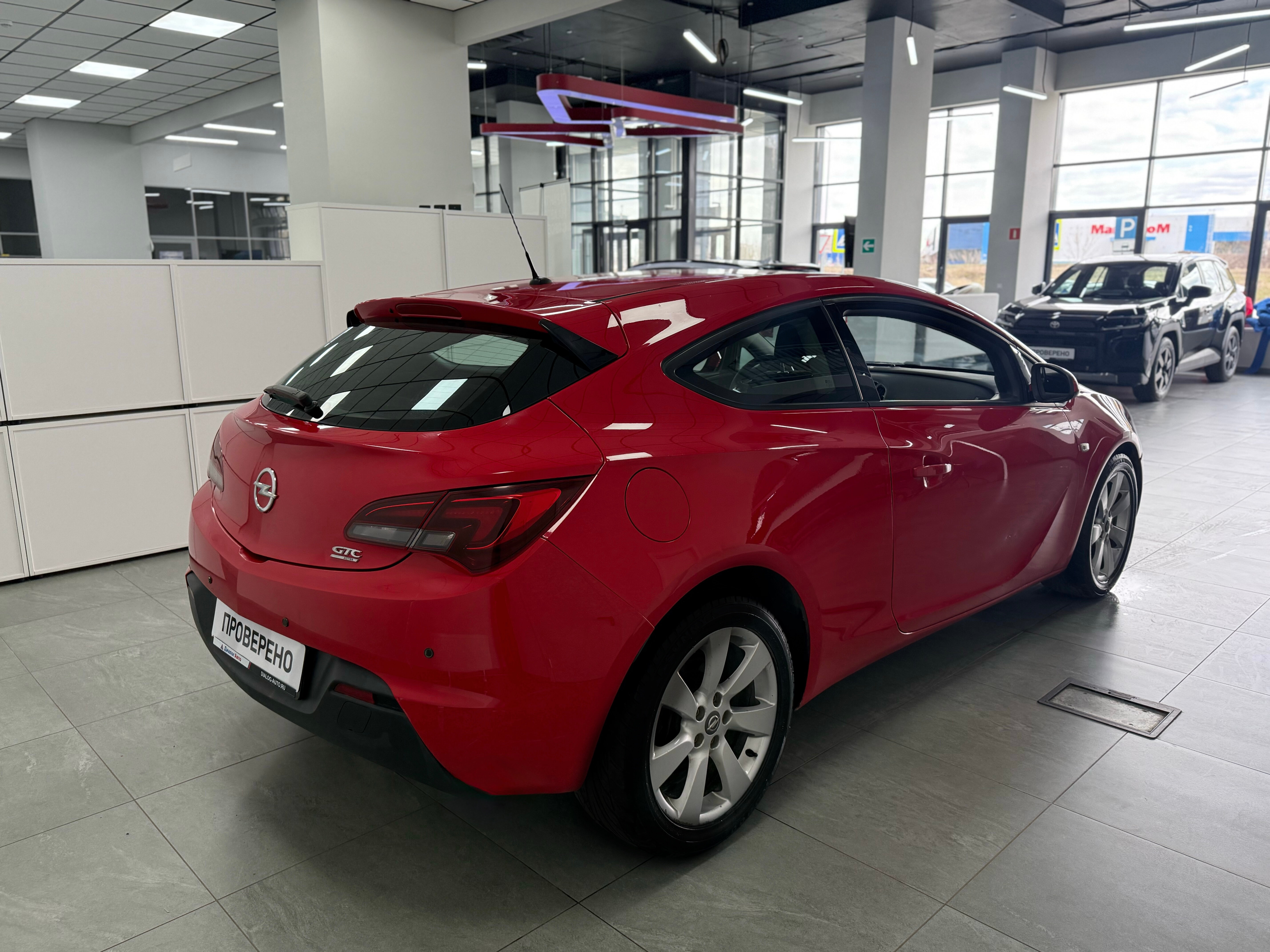 Opel Astra Enjoy, 2012 года, пробег 141548 км