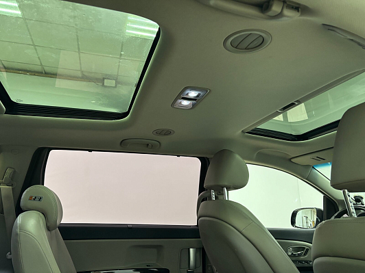 Kia Carnival, 2018 года, пробег 163738 км