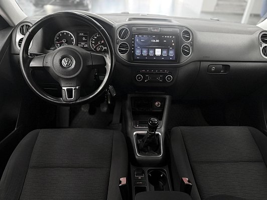 Volkswagen Tiguan, 2013 года, пробег 157702 км