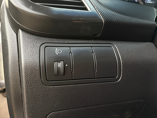 Hyundai Solaris, 2011 года, пробег 210804 км