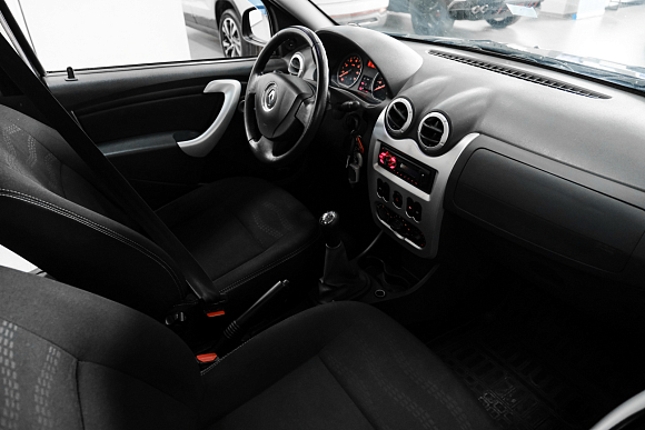 Renault Sandero, 2012 года, пробег 137700 км