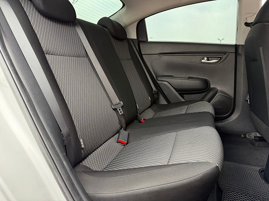 Kia Rio Comfort, 2018 года, пробег 102581 км