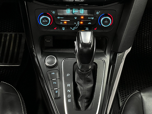 Ford Focus Titanium, 2017 года, пробег 142932 км