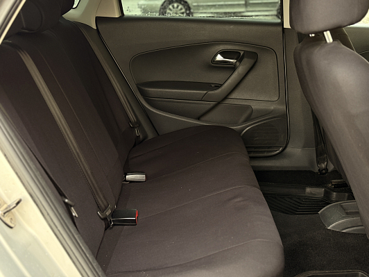 Volkswagen Polo Trendline, 2013 года, пробег 188000 км
