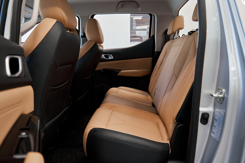 Changan Hunter Plus Luxe, белый