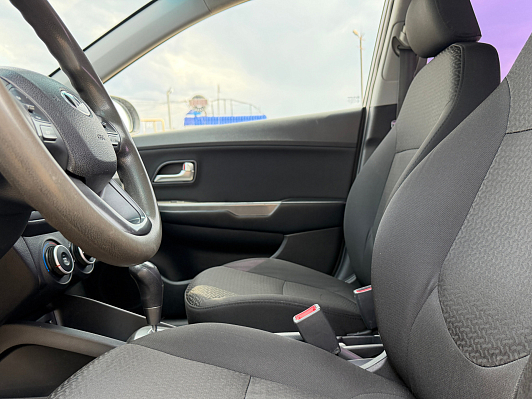 Kia Rio Luxe, 2013 года, пробег 292900 км