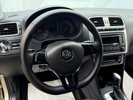Volkswagen Polo Highline, 2017 года, пробег 144491 км