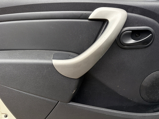 Renault Sandero Expression, 2012 года, пробег 153169 км