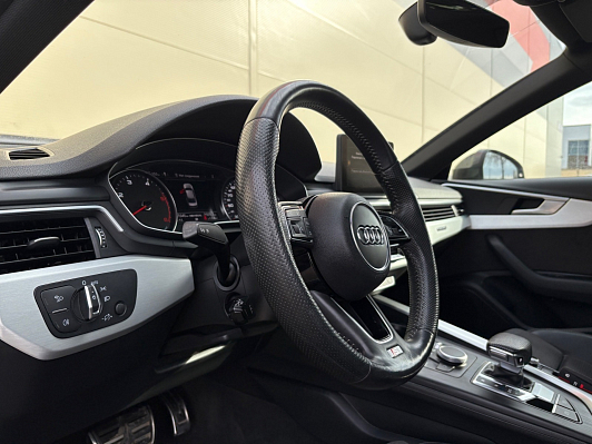 Audi A4 Sport, 2019 года, пробег 181383 км