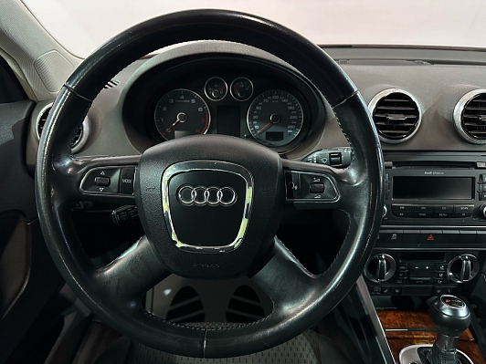 Audi A3 Ambition, 2012 года, пробег 204664 км