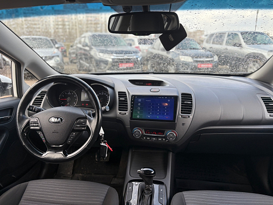 Kia Cerato Prestige, 2017 года, пробег 142697 км