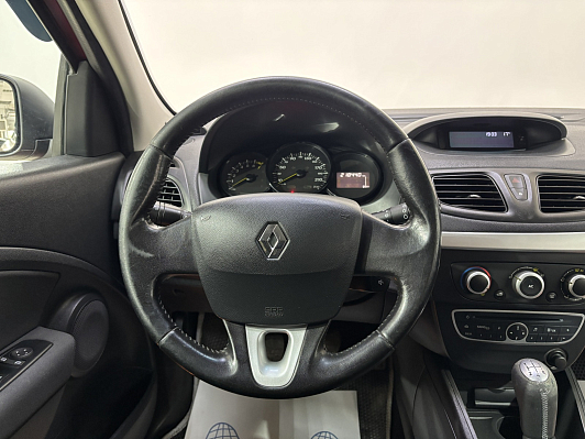 Renault Fluence, 2011 года, пробег 218432 км