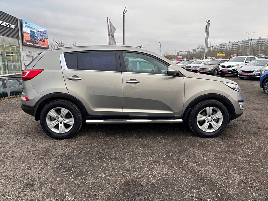 Kia Sportage Luxe, 2011 года, пробег 221252 км