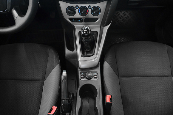 Ford Focus Trend, 2011 года, пробег 223300 км