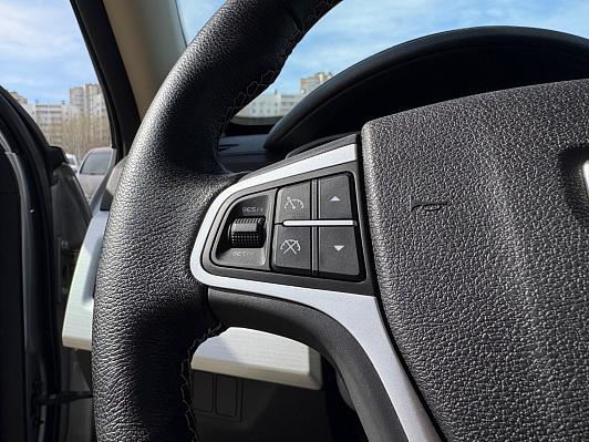 Geely Atlas Luxury, 2021 года, пробег 30000 км