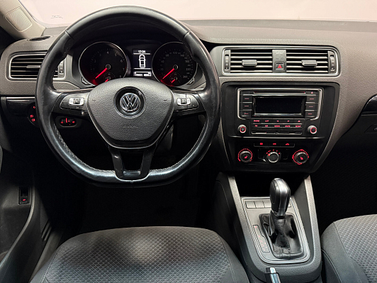 Volkswagen Jetta Comfortline, 2018 года, пробег 179000 км