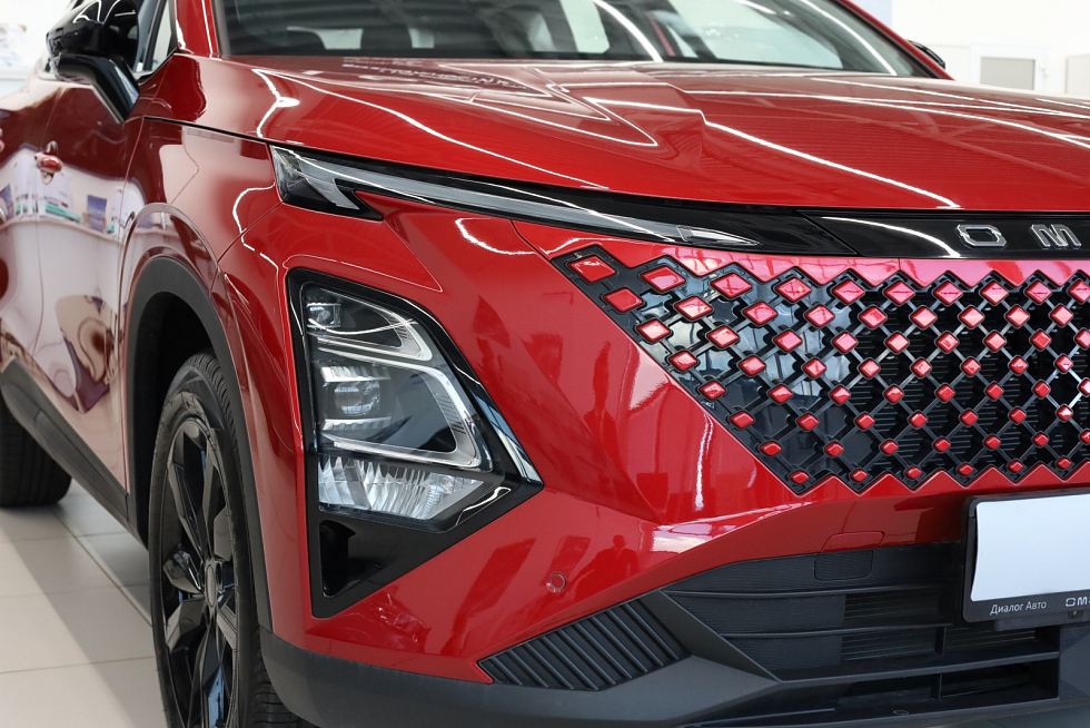 Omoda C5 Supreme, красный