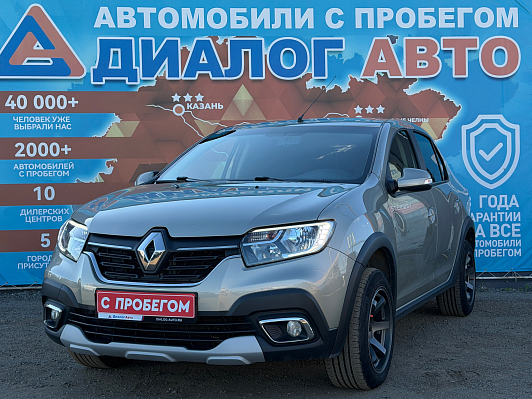 Renault Logan Stepway Life, 2020 года, пробег 77160 км
