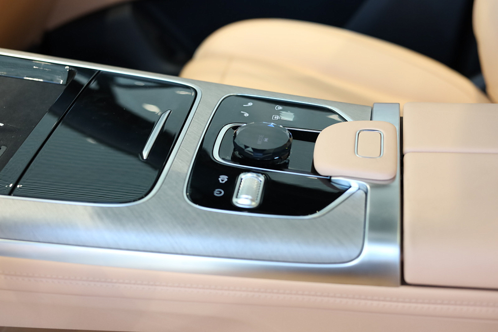 Jaecoo J8 Престиж +, серый