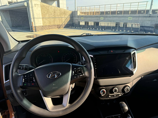 Hyundai Creta Active + Winter + Light 2019, 2019 года, пробег 175000 км