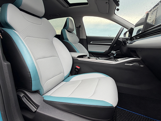 Geely Emgrand Flagship, 2023 года, пробег 26729 км