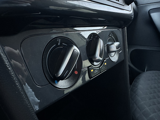 Volkswagen Polo SELECT, 2020 года, пробег 130000 км