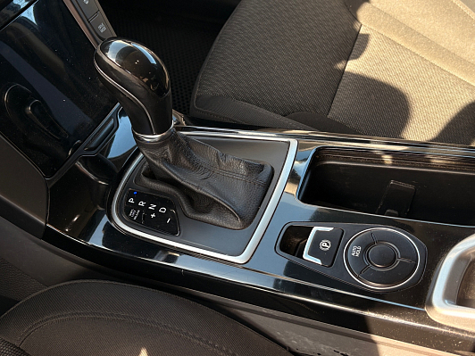 Hyundai i40 Lifestyle Plus, 2014 года, пробег 196652 км