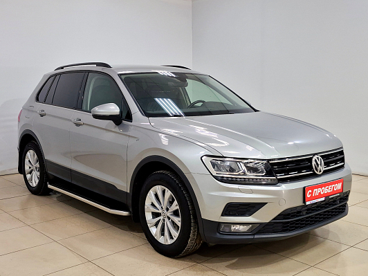 Volkswagen Tiguan Comfortline, 2019 года, пробег 133220 км